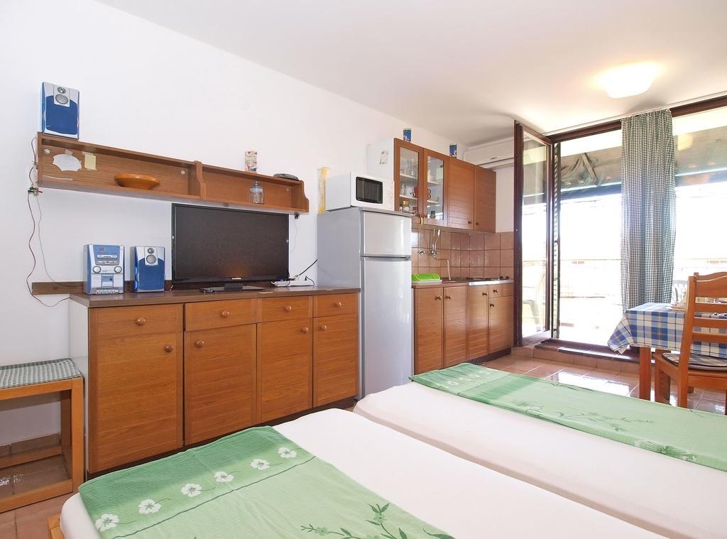 Marčana Apartment Stipe 1444 מראה חיצוני תמונה