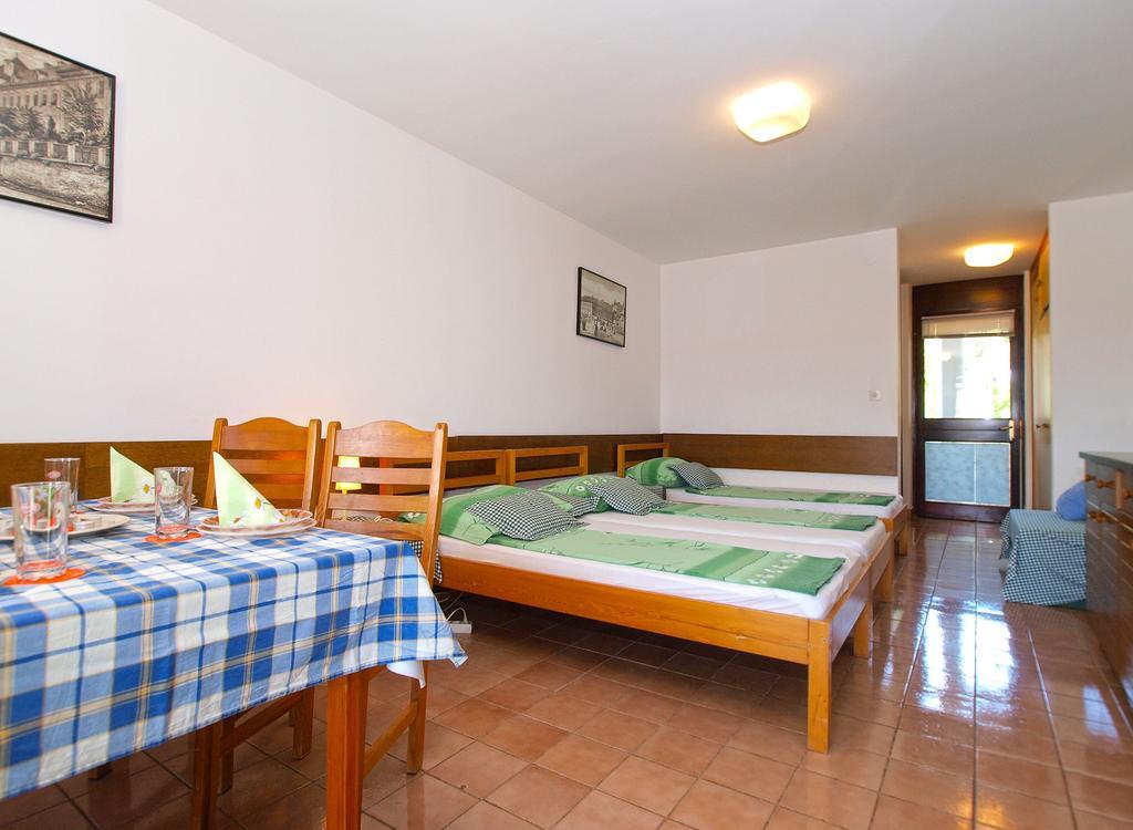 Marčana Apartment Stipe 1444 מראה חיצוני תמונה
