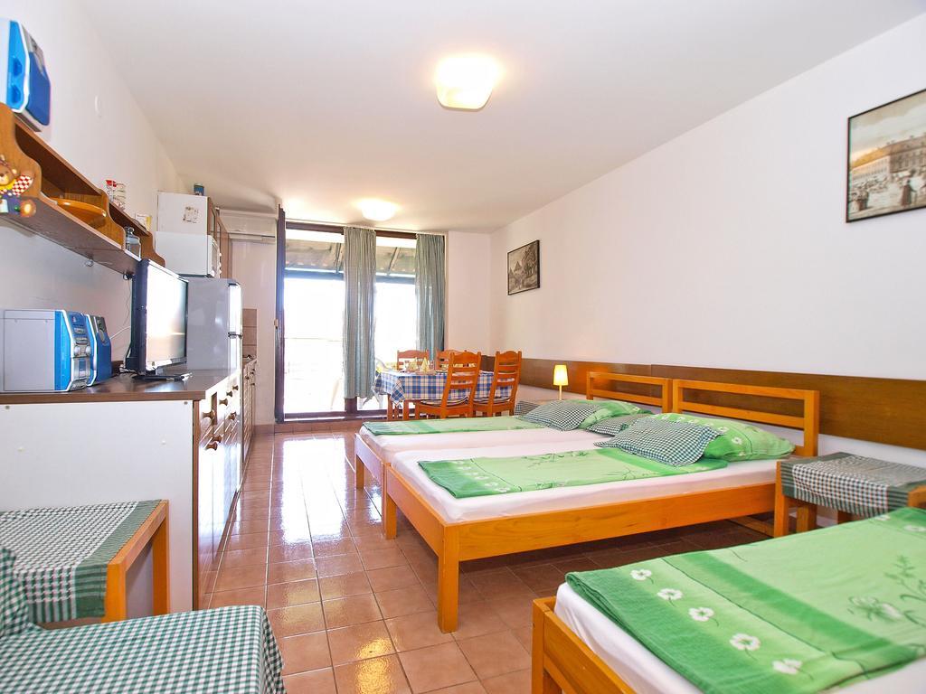 Marčana Apartment Stipe 1444 מראה חיצוני תמונה